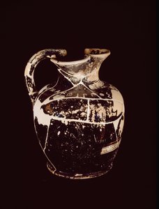 Oenochoe, jossa teksti xanthippos. Valle Trebbian haudasta 709 5. vuosisadalta eKr tekijältä Etruscan
