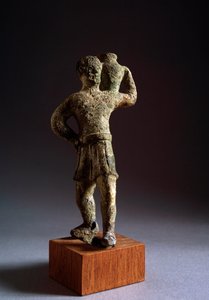 Etruskien sivilisaatio: tarjoaja - Pronssiveistos, 3. - 2. vuosisata eKr. Halkaisija 12,3 cm Broliosta, Italiasta (etruskien taidetta, tarjoaa miestä, pronssiveistos, Broliosta, Italiasta, 3.-2. vuosisadalla eKr., Dim 12,3 cm) Volterra Museo Guarnacci tekijältä Etruscan Etruscan