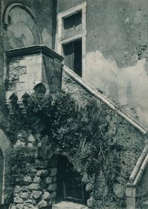 Hiljainen nurkka Taorminassa, Sisiliassa, Italiassa, 1927 tekijältä Eugen Poppel