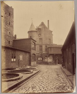 [Valkoisen kuningattaren linna, 17 rue des Gobelins] tekijältä Eugène Atget