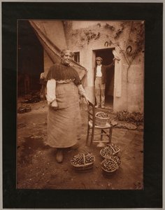 Nainen Verrièresista tekijältä Eugène Atget
