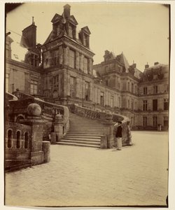  tekijältä Eugène Atget