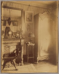 Innenraum von Frau D., kleine Rentnerin, Boulevard du Port-Royal tekijältä Eugène Atget