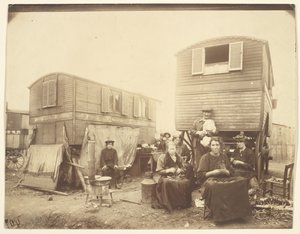  tekijältä Eugène Atget