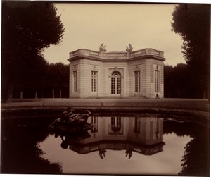 Trianon, Ranskan paviljonki tekijältä Eugène Atget