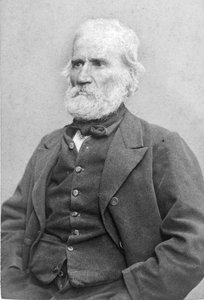 Louis Auguste Blanqui. 1805-1881. Sosialistinen teoreetikko ja poliitikko. Rintakuva. Kaupunkipuku.