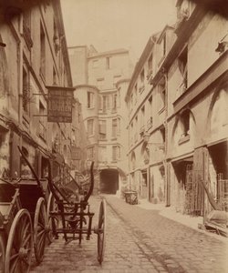 Dragon Court,1905 (kuva) tekijältä Eugène Atget
