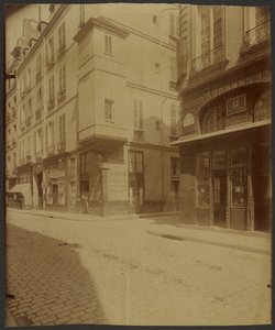Torni rue Saint Paulilla.  Sen väitetään olleen Henrik III:n lääkärin Botalin toimisto. tekijältä Eugène Atget
