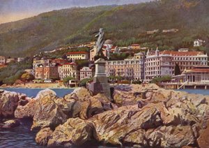 Opatija, nyt Opatija Kroatiassa: Madonna del Mare, taustalla Pyhän Marian kirkko (kuva) (kuva) tekijältä European Photographer