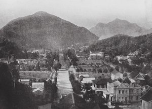 Brasilia: Petropolis, Brasilian Simla (s/w valokuva). tekijältä European Photographer