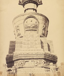 Arkkitehtoninen näkymä Laman temppelistä lähellä Pekingiä, lokakuu 1860 tekijältä Felice Beato