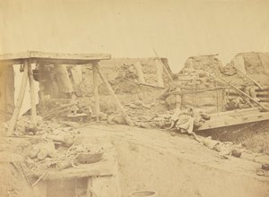 Brittiläisen sisäänkäynnin sisustus, North Fort 21. elokuuta 1860 tekijältä Felice Beato