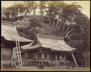 Hachimanin temppeli, Kamakura tekijältä Felice Beato