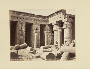 Medinet Habu, 2. piha, Thutmosis I:n pylväskäytävä (Egypti) tekijältä Félix Bonfils