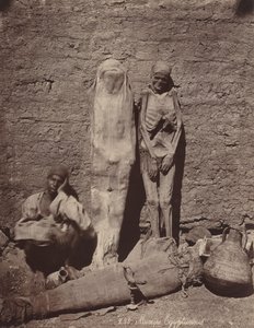Momies Egyptiennes (Egyptiläiset muumiot),c. 1870 (kuva) tekijältä Félix Bonfils