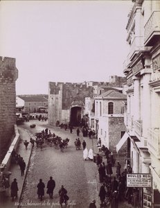 Jaffa-portin sisätilat, n. 1870. tekijältä Félix Bonfils
