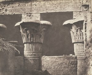 Esneh Latopolis, Sandy Construction - Architrave, Shafts and Capitals, 1851-52. tekijältä Félix Teynard
