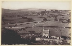 Vale of Clwyd Denbighin linnasta, 186094. tekijältä Francis Bedford