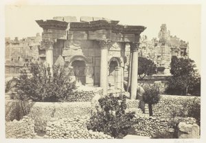 Pyöreä temppeli, Baalbek tekijältä Francis Frith