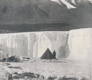 Alkovileiri Taylor-jäätikön pinnalla, vuonna 1911, 1913