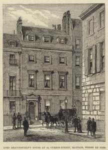 Lordi Beaconsfieldin talo osoitteessa 19, Curzon-Street, Mayfair, jossa hän kuoli. tekijältä Frank Watkins