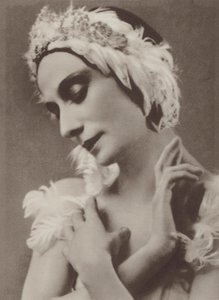 Pavlova elokuvassa The Dying Swan (m/w kuva) tekijältä Frans van Riel