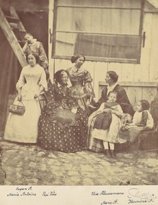 [Ryhmämuotokuva neljästä naisesta ja kolmesta lapsesta], 1850-60-luku.