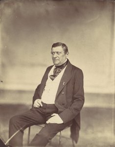 [Istuva mies valkoisessa liivissä ja tummassa takissa], 1850-60-luku. tekijältä Franz Antoine