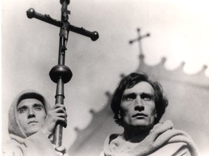 Antonin Artaud (1896-1948) Carl Theodor Dreyerin (1889-1968) elokuvassa The Passion of Jeanne of Arc, 1928
