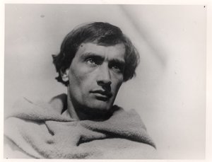 Antonin Artaud (1896-1948) Carl Theodor Dreyerin (1889-1968) elokuvassa The Passion of Jeanne of Arc, 1928