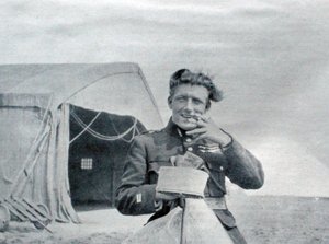 Charles Nungesser, 1914-18 tekijältä French Photographer
