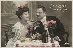Pariskunta juo samppanjaa tekijältä French Photographer