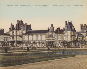 Fontainebleau: Ensemble Porte Doree, Galerie Henri II, Chapelle St-Saturnin  Le Baptistere (värikuva). tekijältä French Photographer