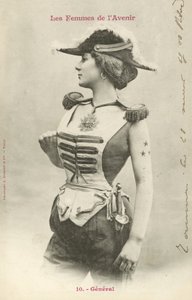 Kenraali, tulevaisuuden nainen tekijältä French Photographer