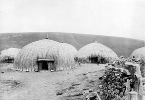Kaffir Huts, South Africa, c.1914 finn tekijältä French Photographer
