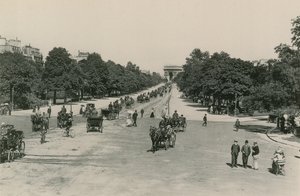 LAvenue du Bois-de-Boulogne, Bois de Boulogne Avenue (valokuvakaiverrus) tekijältä French Photographer