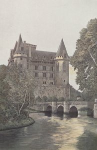 La Rochefoucauld, Chateau, Näkymä Tardoiren rannoilta tekijältä French Photographer