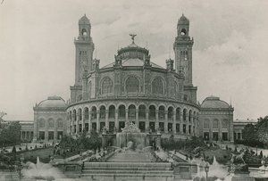Trocaderon palatsi, Trocaderon palatsi (valokuvakaiverrus) tekijältä French Photographer