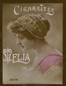 Lolita, tyttö konepellillä tekijältä French Photographer