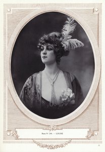 Pierre Imansin luoma mallinukke (s/w-kuva) tekijältä French Photographer