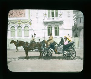 Pariisin näyttely: Koristetaiteen palatsi, Pariisi, Ranska, 1900 (lyhtyliuku) tekijältä French Photographer