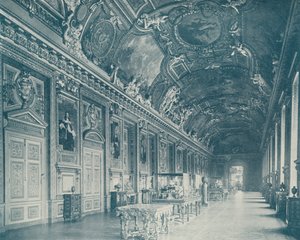 Pariisi: Apollon galleria, Louvre, pohjoiseen katsova (m/w kuva) tekijältä French Photographer