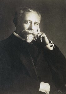 Ranskalaisen diplomaatin ja poliitikon Paul Cambonin (1843-1924) muotokuva. tekijältä French Photographer