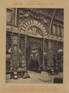 Amerikan yhdysvaltojen näyttelyn monumentaalinen ovi tekijältä French Photographer