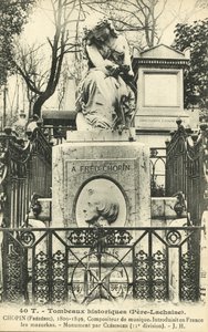 Frederic Chopinin hauta, Pere Lachaisen hautausmaa, Pariisi (m/v kuva) tekijältä French Photographer