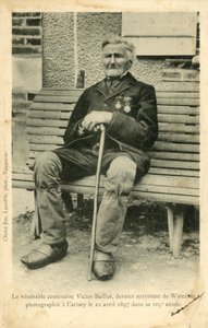 Victor Baillot, viimeinen Waterloon taistelusta selvinnyt, valokuvattu Cariseyssa 22. huhtikuuta? tekijältä French Photographer