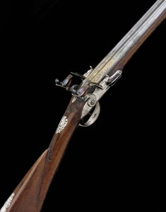 Hieno ja harvinainen 20-reikäinen hopea-asennettu ranskalainen D.B. Flintlock Sporting Gun, n. 1725 tekijältä French School