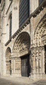 Cathedrale de Charres, portaalin kuninkaallinen julkisivu länteen tekijältä French School