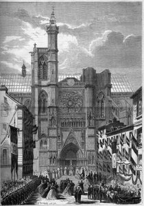 Goottilainen arkkitehtuuri: näkymä Cathedrale Notre Dame de Clermont Ferrand (Clermond-Ferrand), Puy de Dome (63), Napoleon III:n ja impress Eugenie de Montijon vierailun aikana vuonna 1862. Kaiverrus "" Le Monde Illustré" -kirjassa" n °275, 19. heinäkuuta tekijältä French School