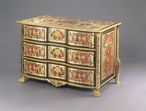 Louis XIV Boulle Commode, n. 1700 (kilpikonnankuori, messinki ja ormolu) (katso myös 220158)